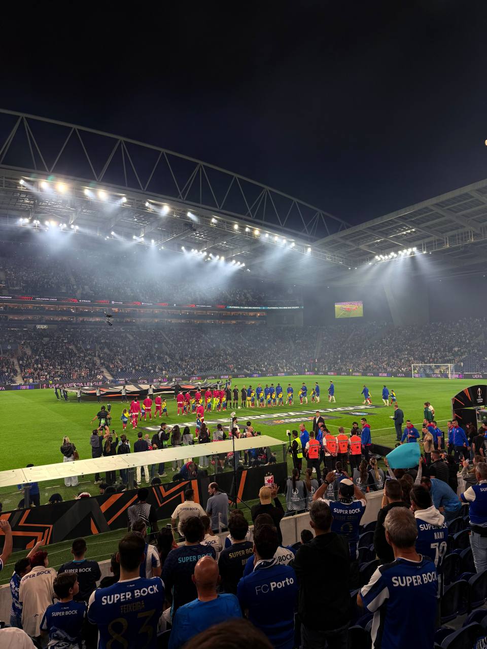 Entrée des joueurs à l'Estádio do Dragão